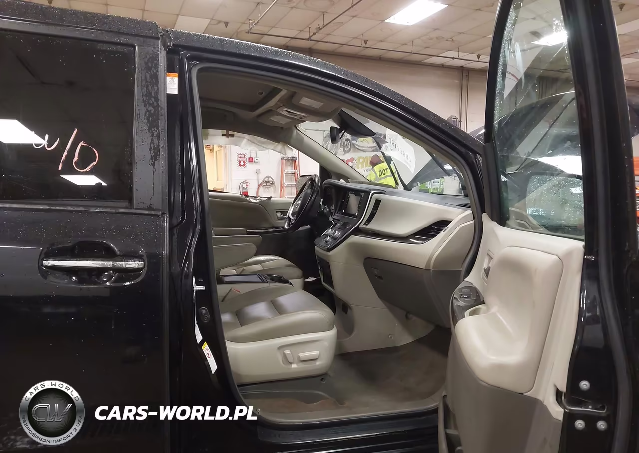 2018 Toyota Sienna Xle Premium 7 Passenger VIN:5TDDZ3DC1JS190127 - 5