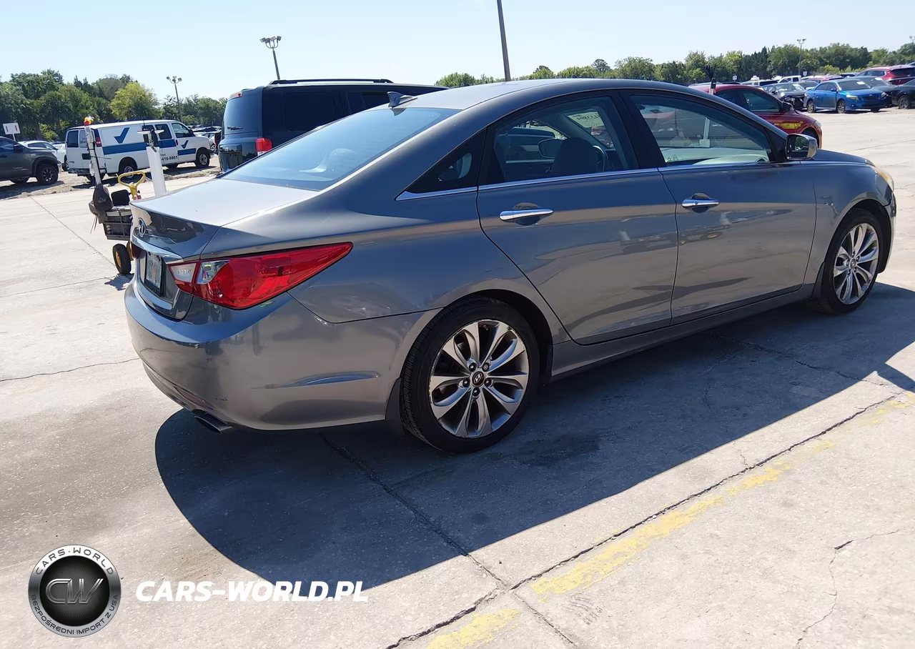 2013 Hyundai Sonata Se VIN:5NPEC4AC8DH791464 - 4