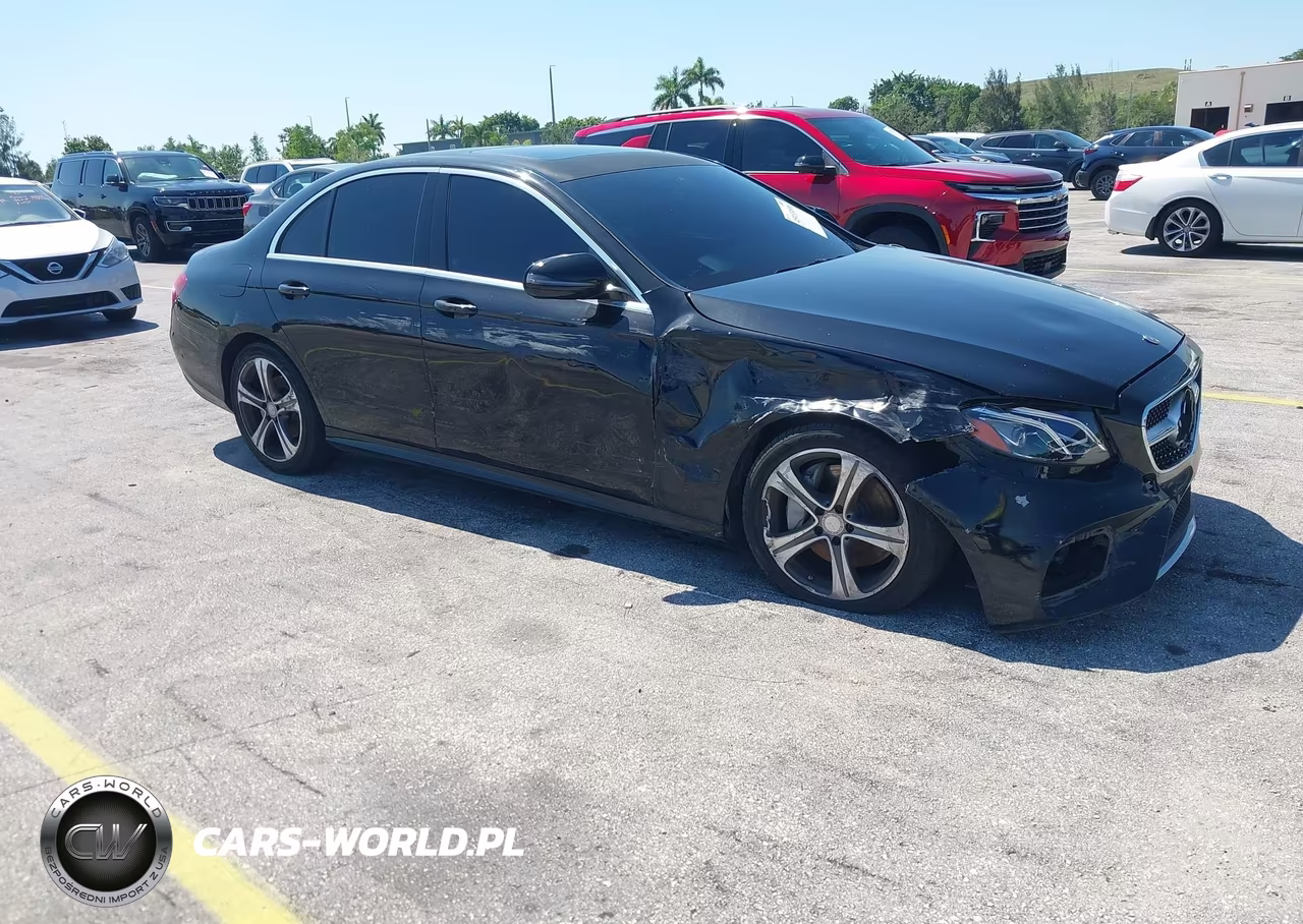 2017 Mercedes-Benz E 300