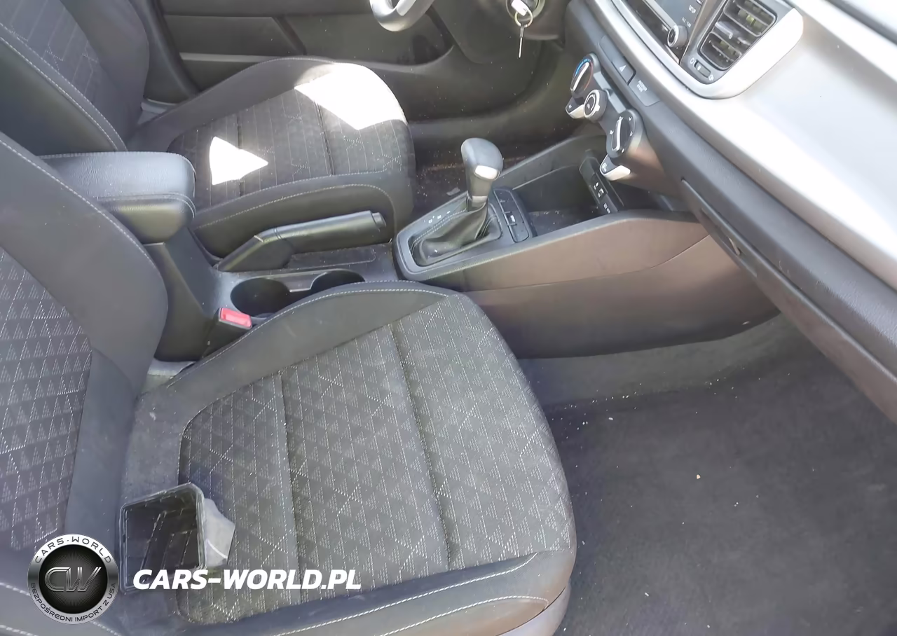 2020 Kia Rio S VIN:3KPA24AD3LE284260 - 5