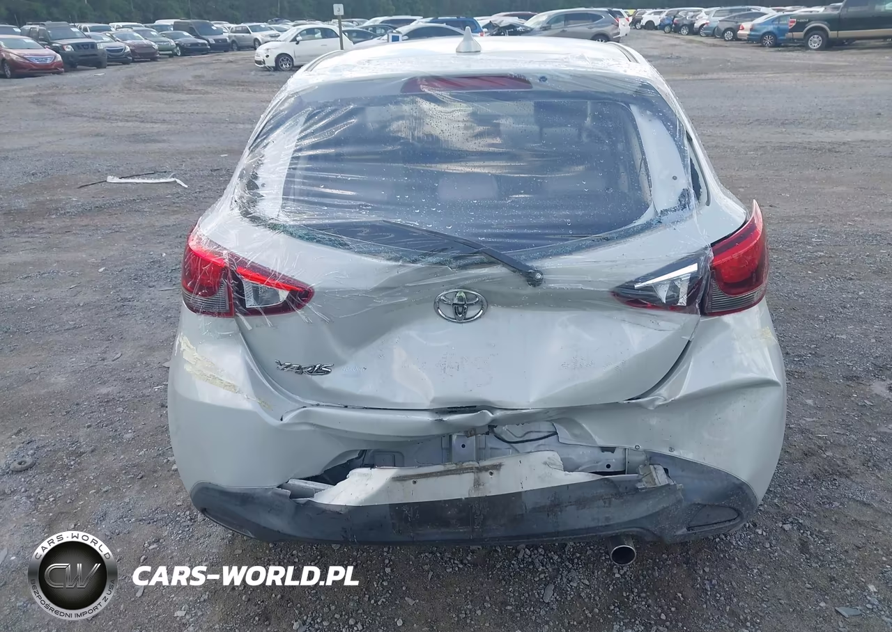 2020 Toyota Yaris Le VIN:3MYDLBJV5LY709467 - 16