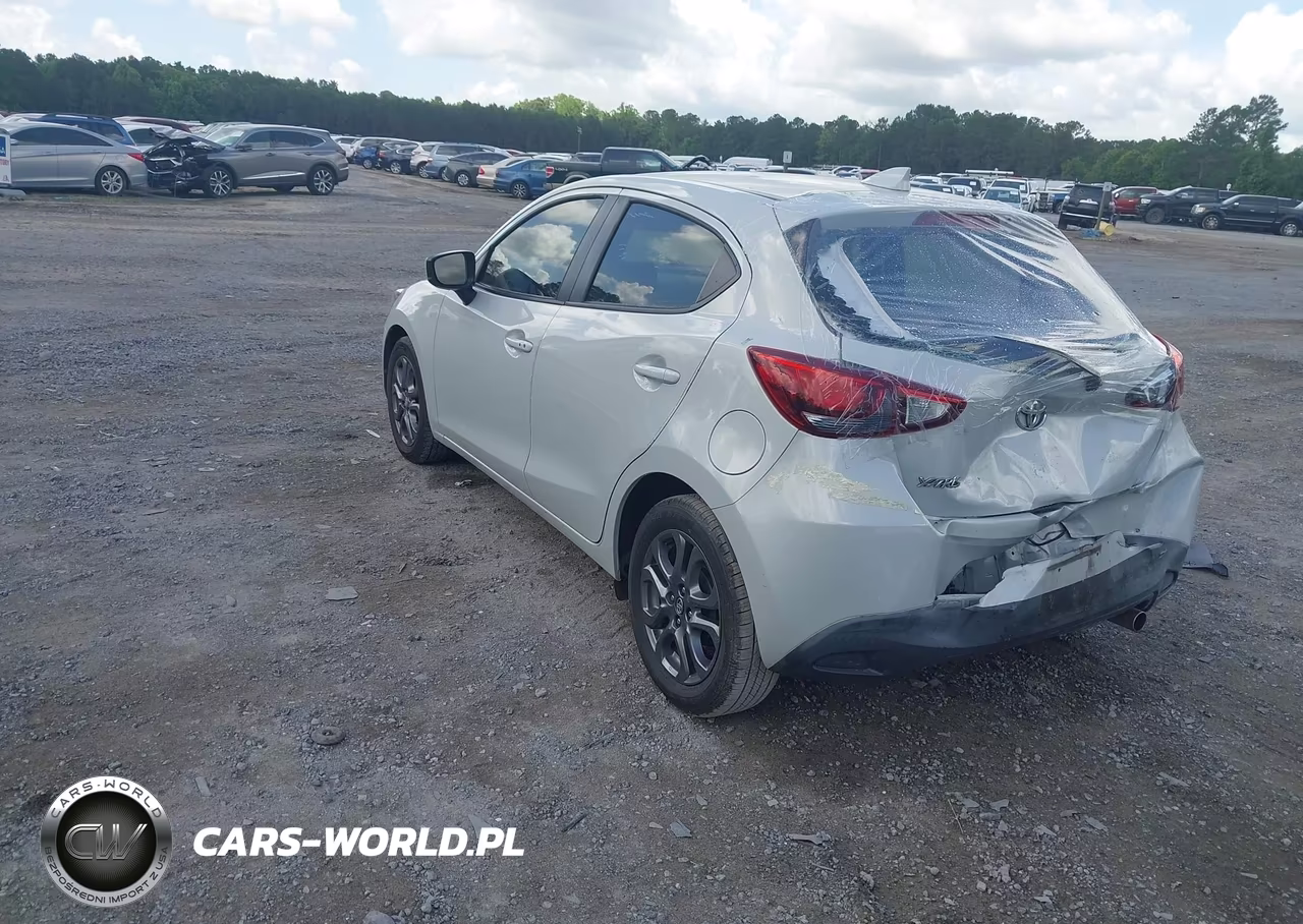 2020 Toyota Yaris Le VIN:3MYDLBJV5LY709467 - 3
