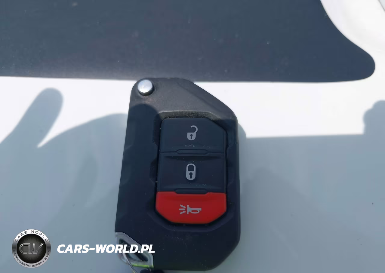 2021 Jeep Gladiator Willys 4X4 VIN:1C6HJTAG8ML518141 - 11