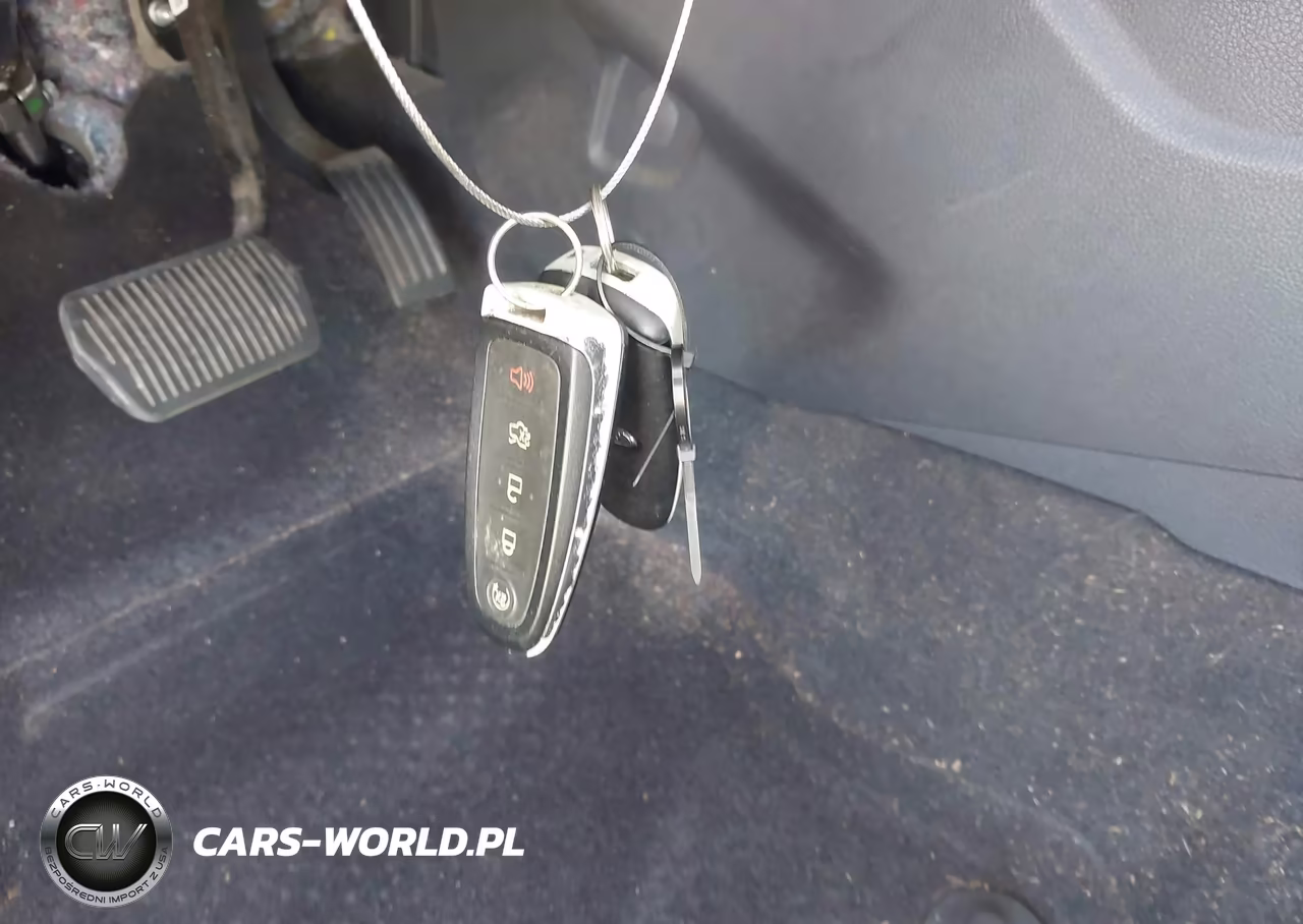 2014 Ford Focus Titanium VIN:1FADP3N29EL448015 - 11