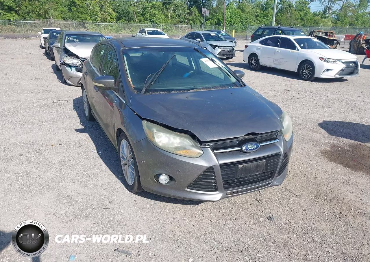 2014 Ford Focus Titanium VIN:1FADP3N29EL448015 - 6