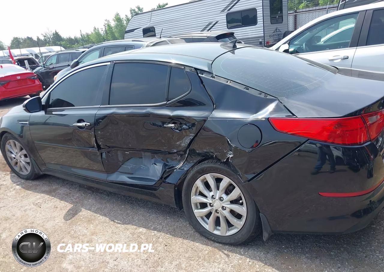 2015 Kia Optima Ex VIN:5XXGN4A78FG353371 - 14