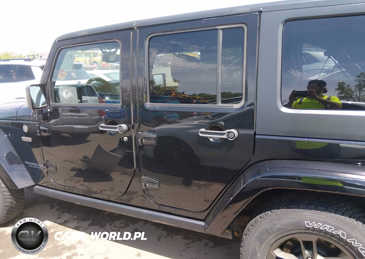 2016 Jeep Wrangler Unlimited 75Th Anniversary VIN:1C4BJWEG6GL319863 - 14