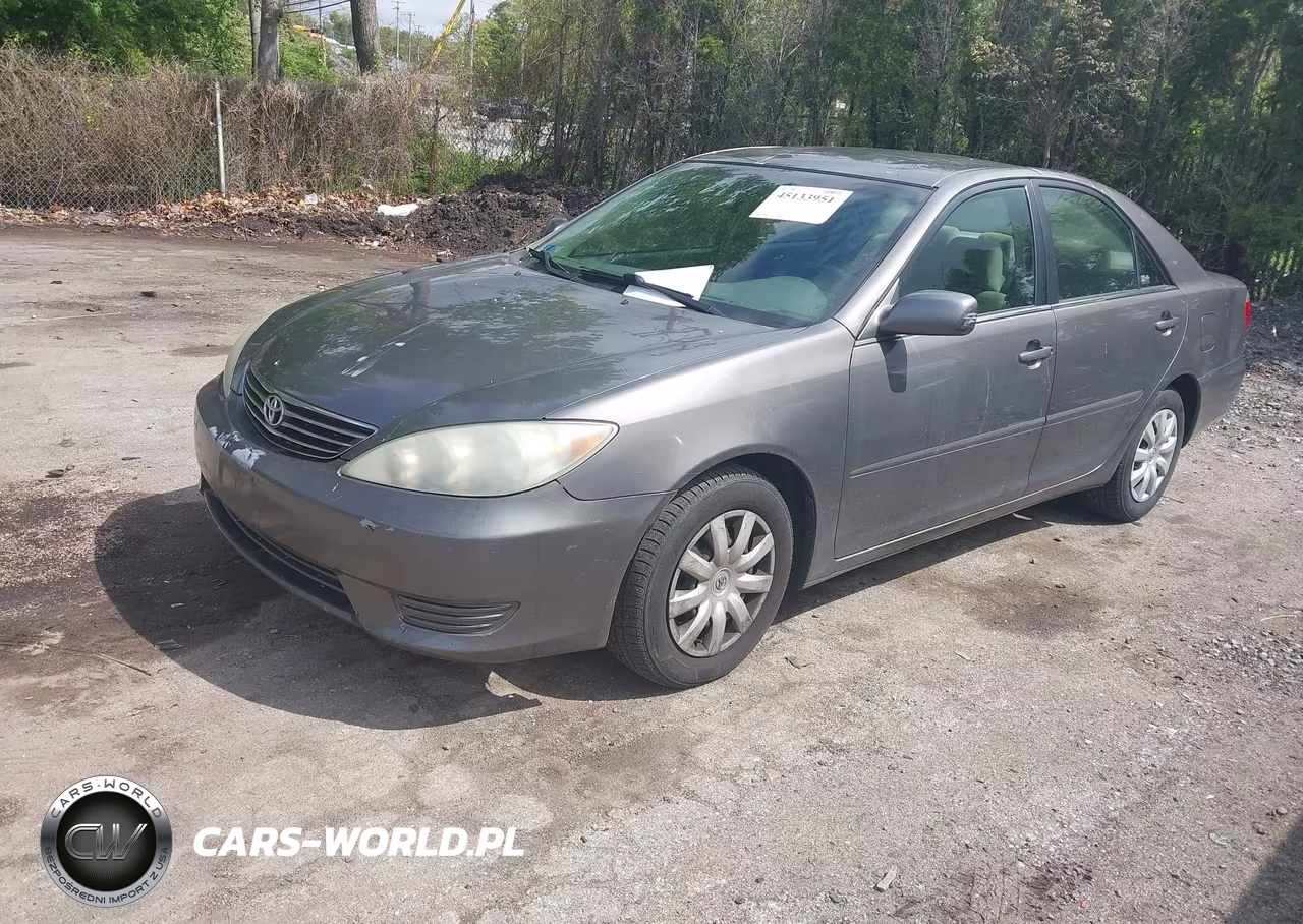 2005 Toyota Camry Le VIN:4T1BE32K95U551422 - 2