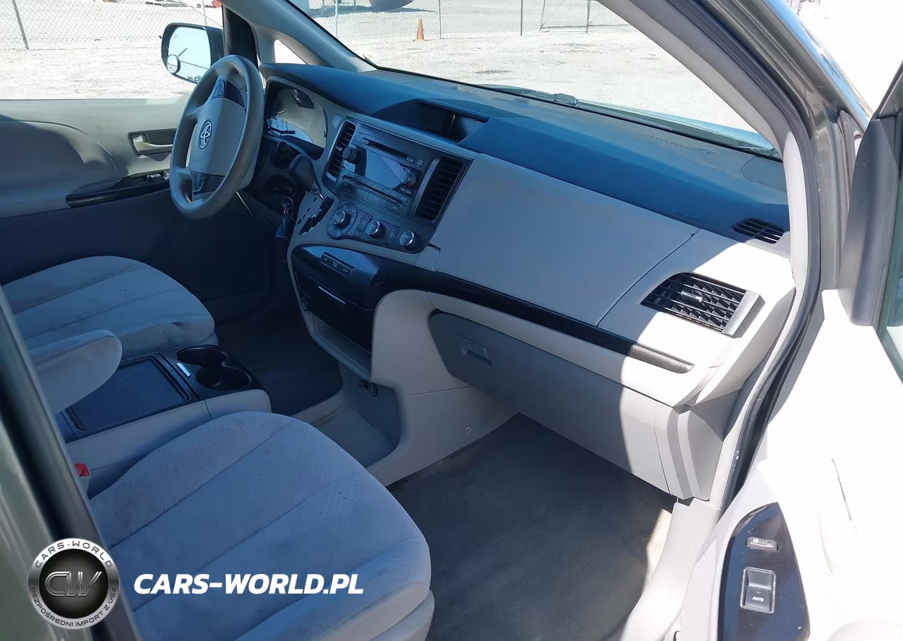 2012 Toyota Sienna Le V6 8 Passenger VIN:5TDKK3DC8CS218939 - 5
