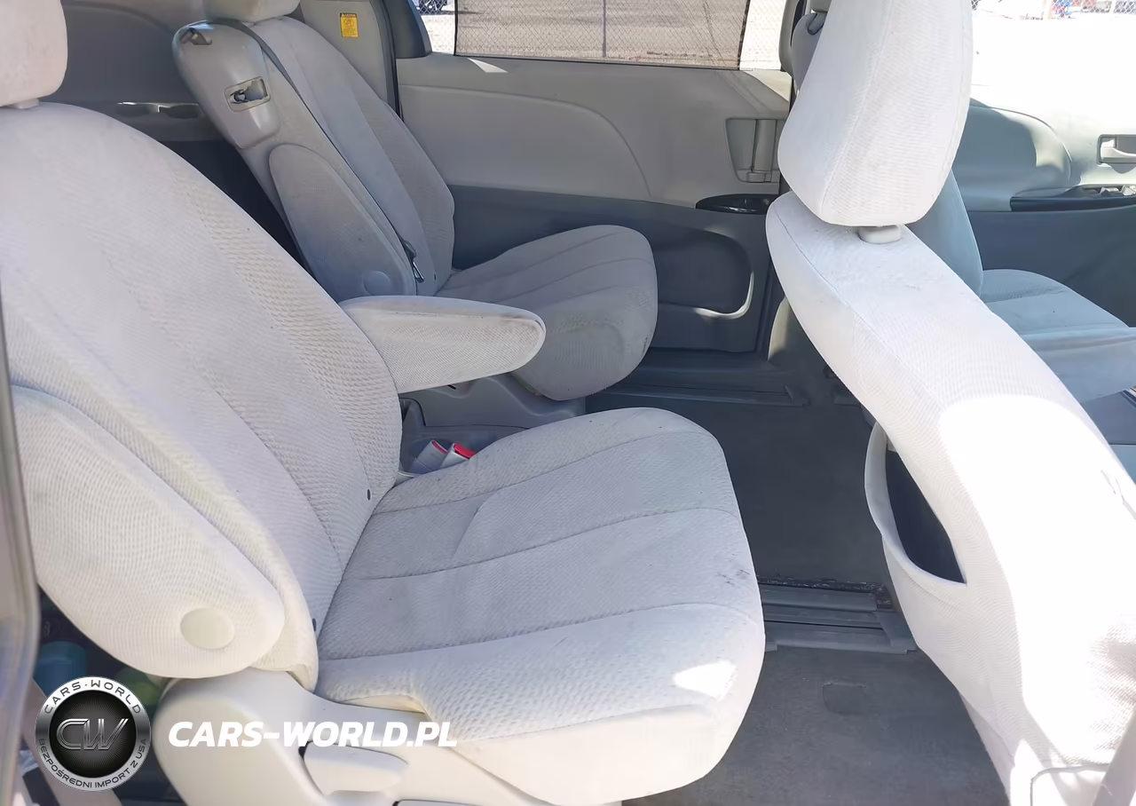 2012 Toyota Sienna Le V6 8 Passenger VIN:5TDKK3DC8CS218939 - 8