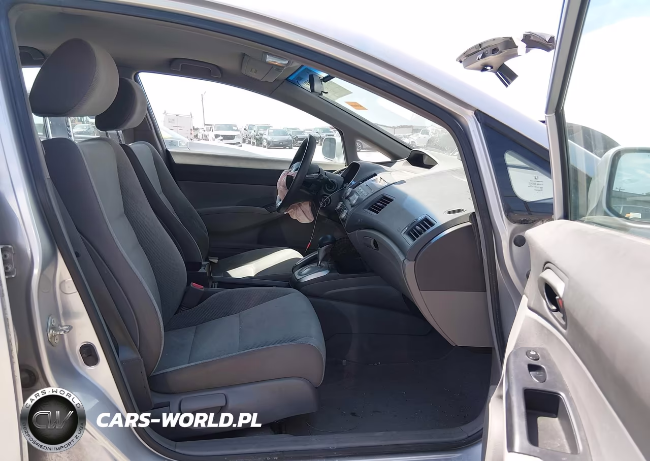 2010 Honda Civic Lx VIN:19XFA1F57AE036504 - 5