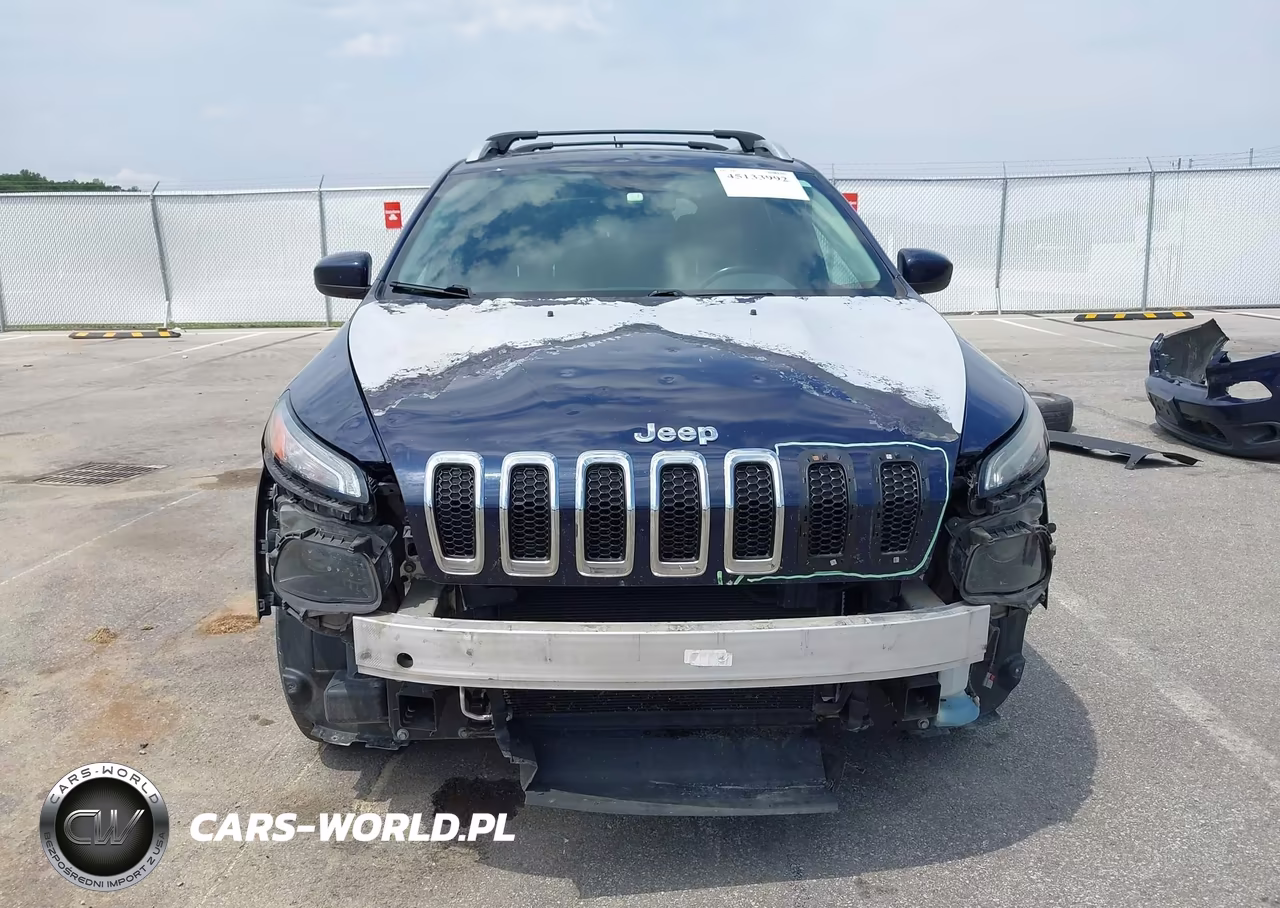 2015 Jeep Cherokee Latitude VIN:1C4PJMCS3FW541436 - 6