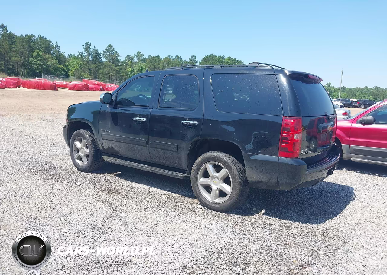 2014 Chevrolet Tahoe Ls VIN:1GNSCAE0XER218522 - 3