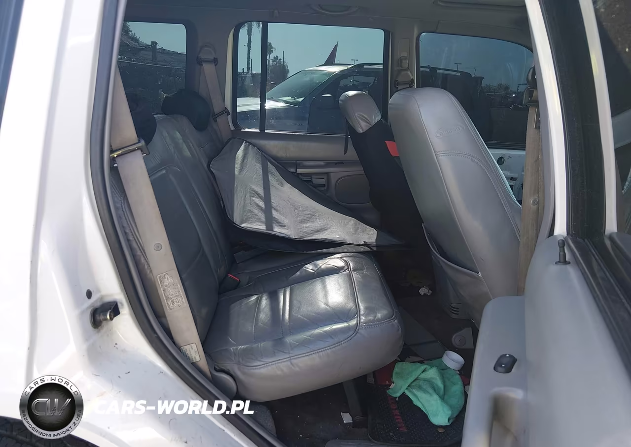 1999 Mercury Mountaineer VIN:4M2DU55P0XUJ31208 - 8