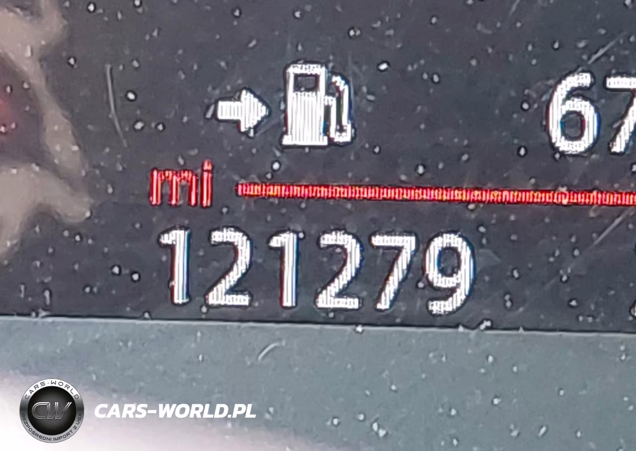 2017 Mini Clubman Cooper S VIN:WMWLU5C51H2E81592 - 16