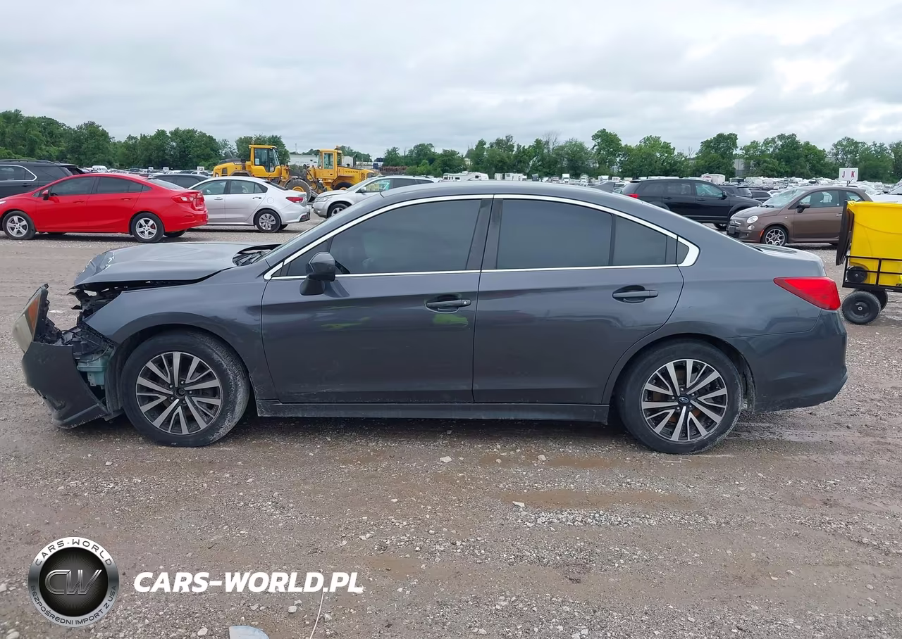 2018 Subaru Legacy 2.5I Premium VIN:4S3BNAC61J3018488 - 14
