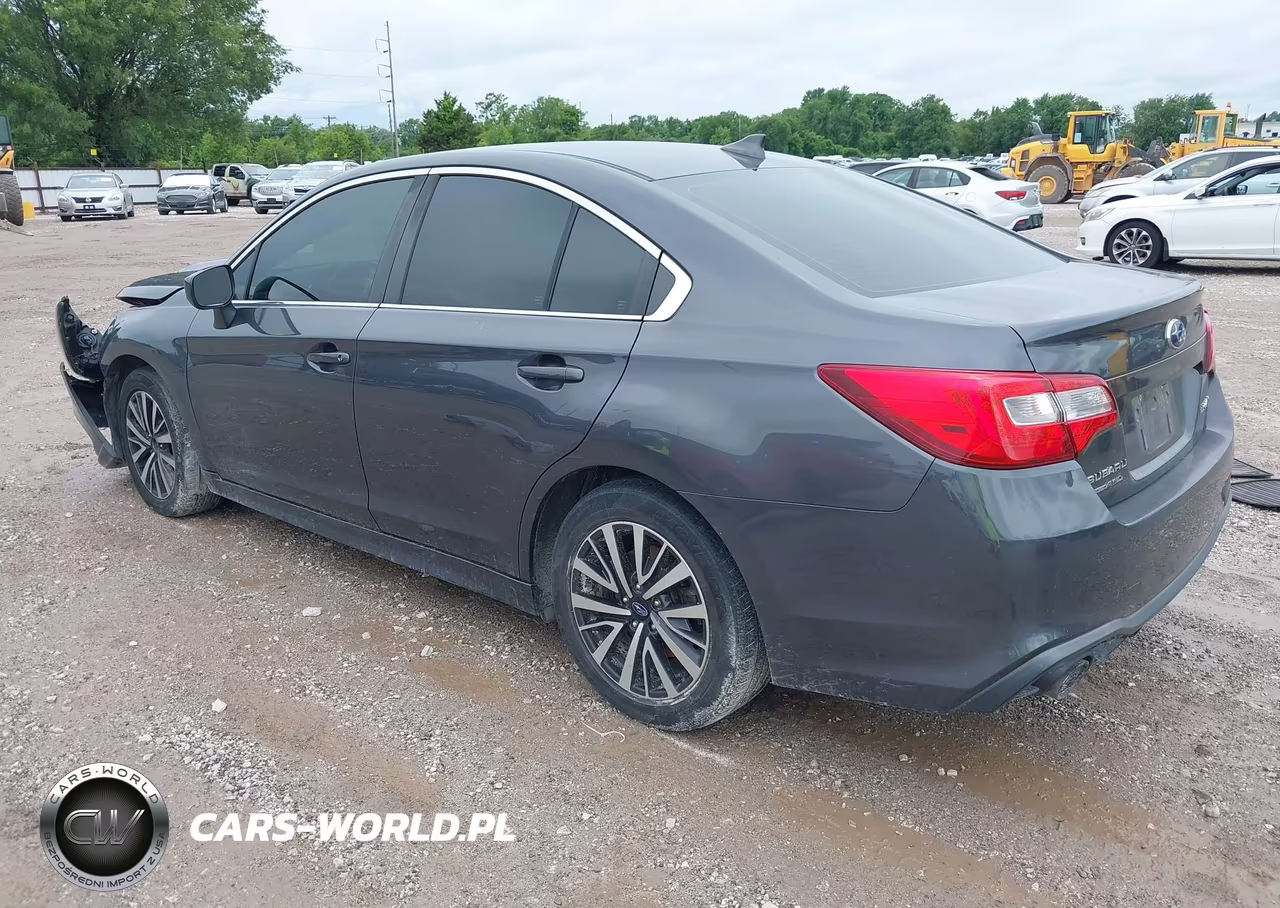 2018 Subaru Legacy 2.5I Premium VIN:4S3BNAC61J3018488 - 3