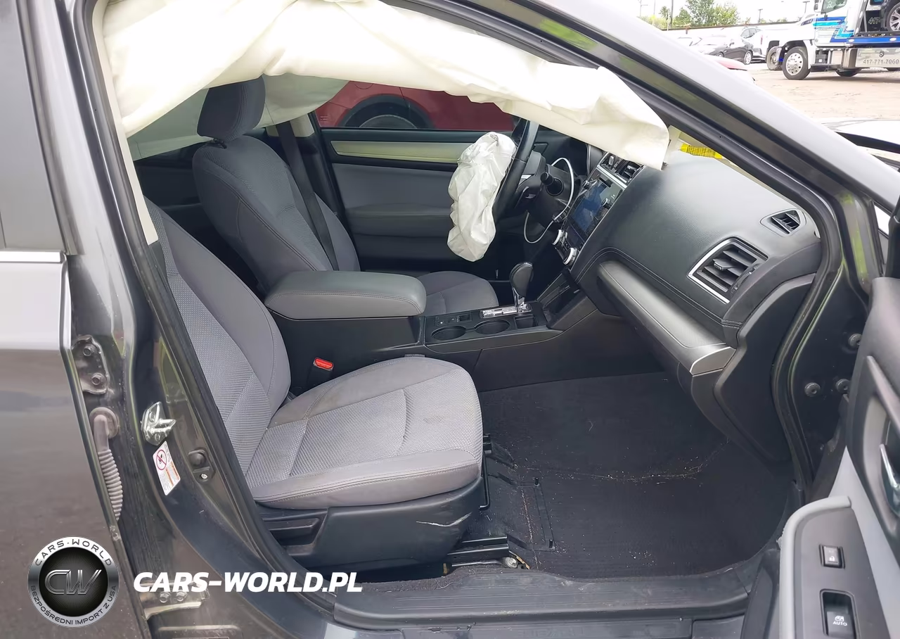 2018 Subaru Legacy 2.5I Premium VIN:4S3BNAC61J3018488 - 5