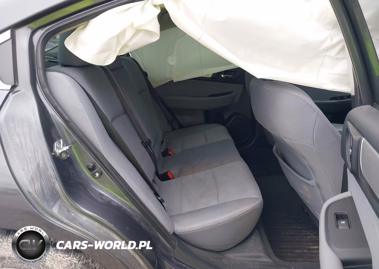 2018 Subaru Legacy 2.5I Premium VIN:4S3BNAC61J3018488 - 8