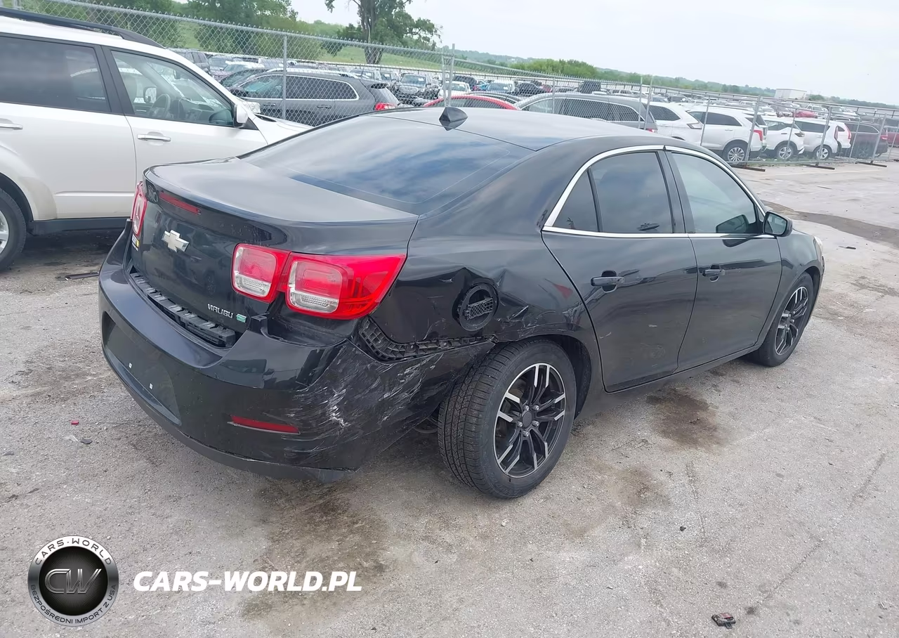 2013 Chevrolet Malibu Eco VIN:1G11D5RR5DF105197 - 4