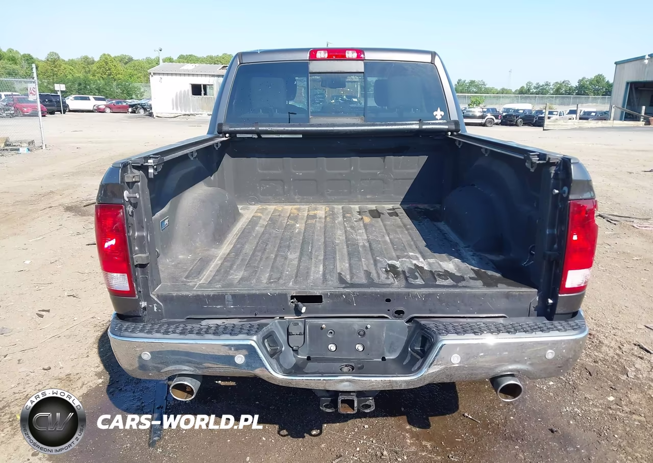 2018 Ram 1500 Big Horn 4X4 5'7 Box VIN:3C6RR7LT8JG171711 - 17