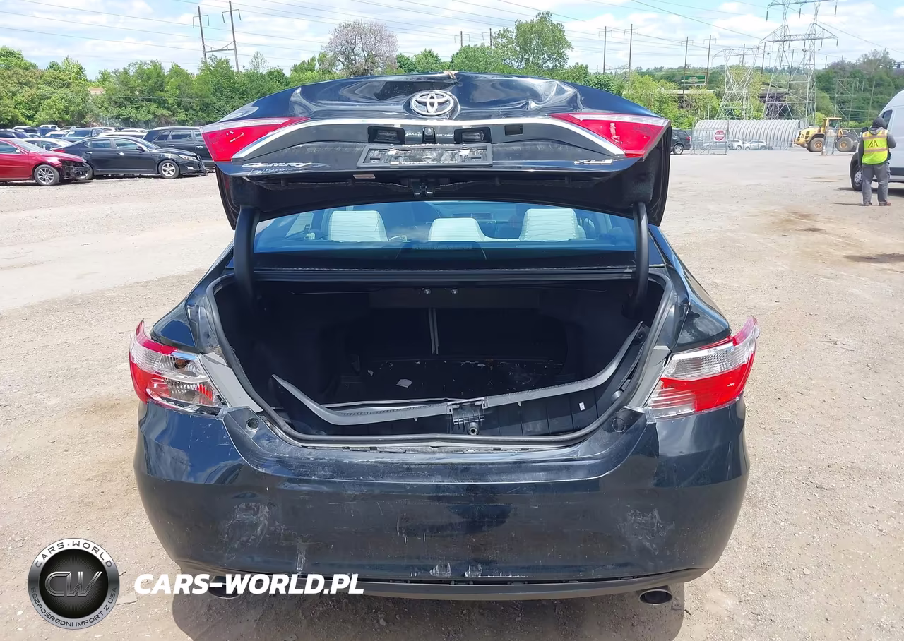 2017 Toyota Camry Xle V6 VIN:4T1BK1FK4HU578216 - 16