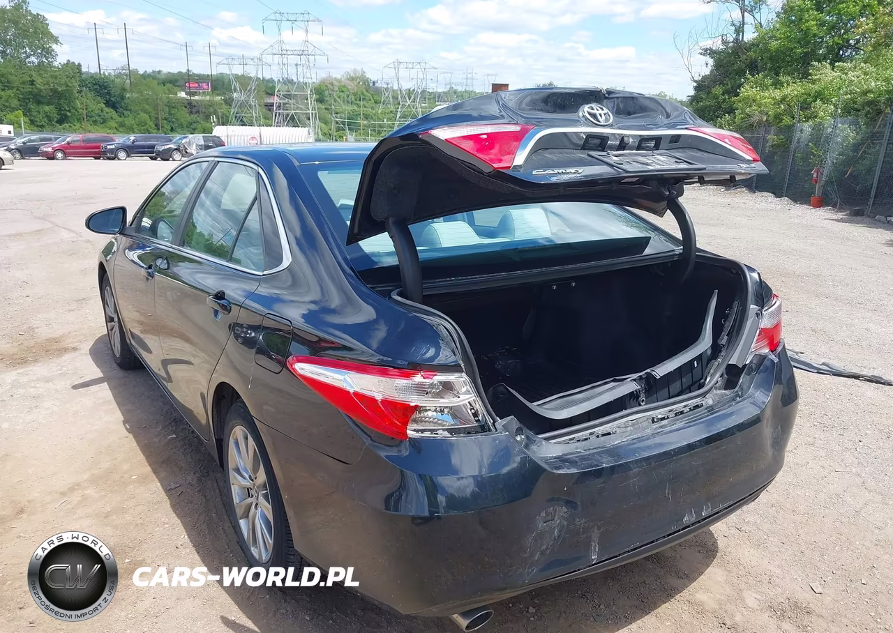 2017 Toyota Camry Xle V6 VIN:4T1BK1FK4HU578216 - 3