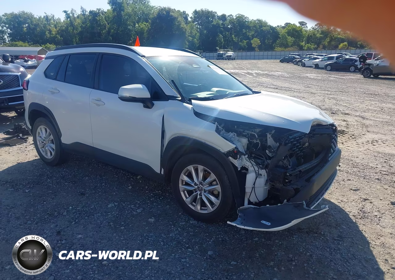 2023 Toyota Corolla Cross Le