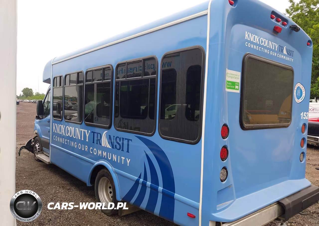 2023 Ford Transit-350 Cutaway VIN:1FDEU6PG9PKB72361 - 15