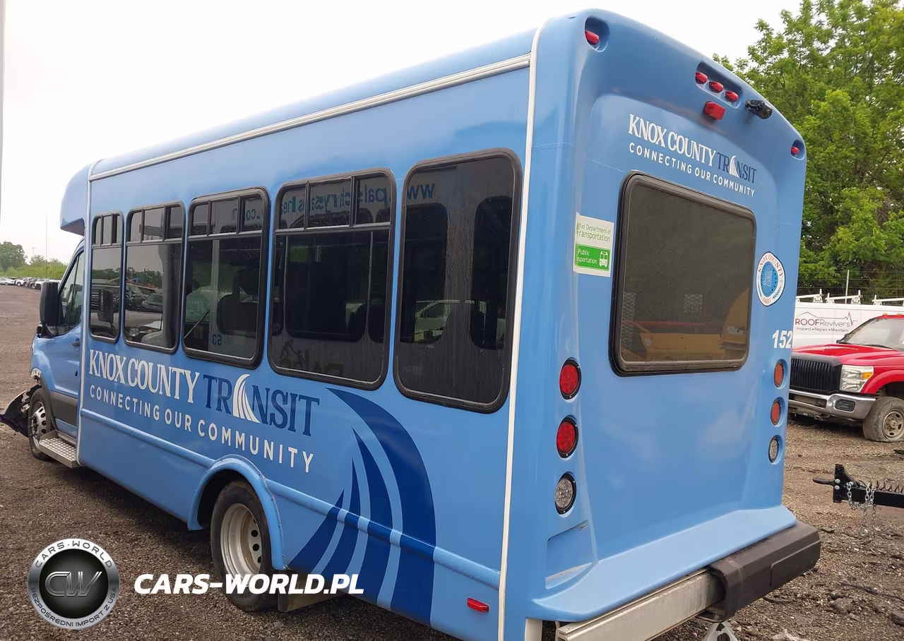 2023 Ford Transit-350 Cutaway VIN:1FDEU6PG9PKB72361 - 3