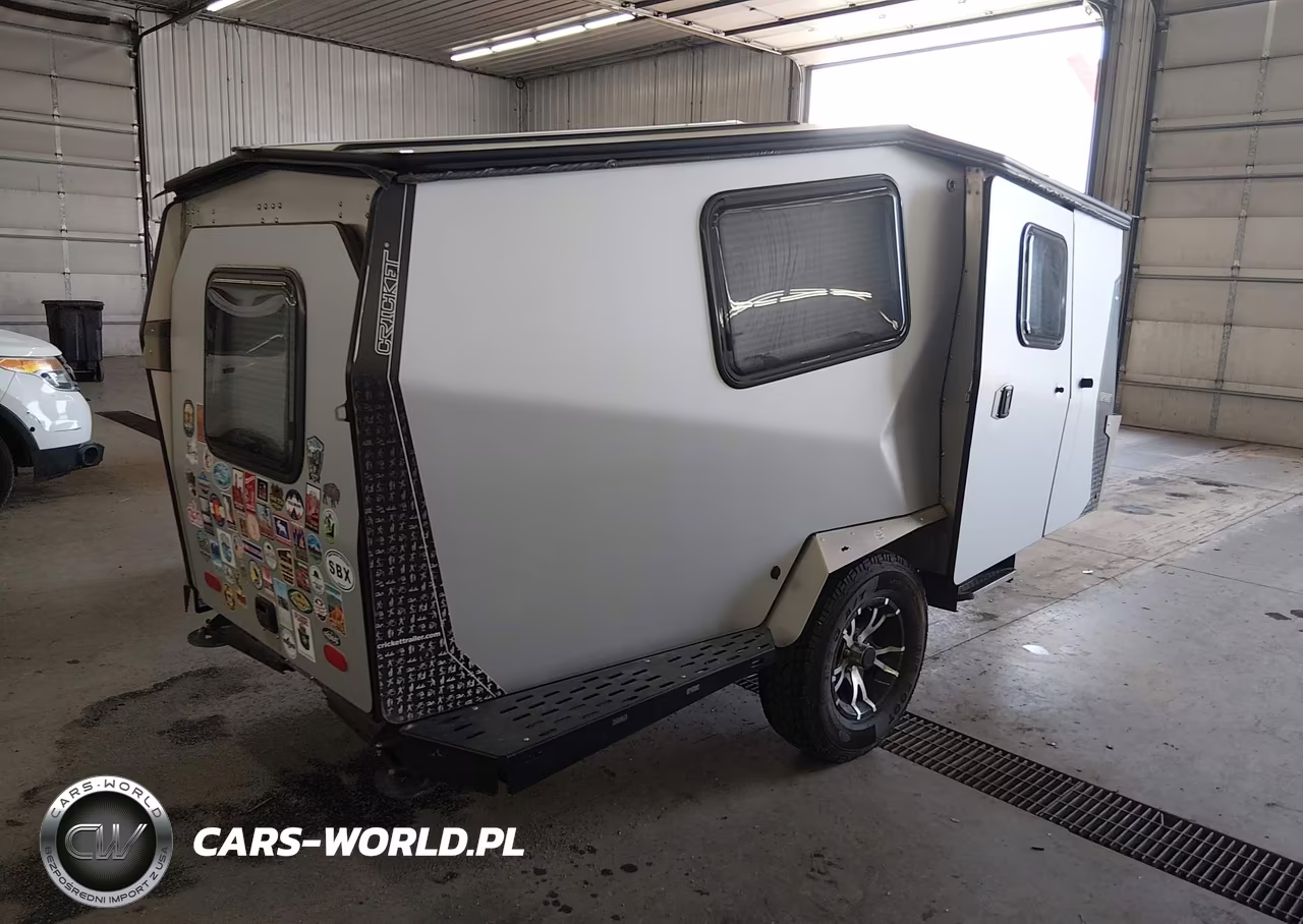 2015 Taxa Taxa Lp VIN:4T9AC1512FH049240 - 4