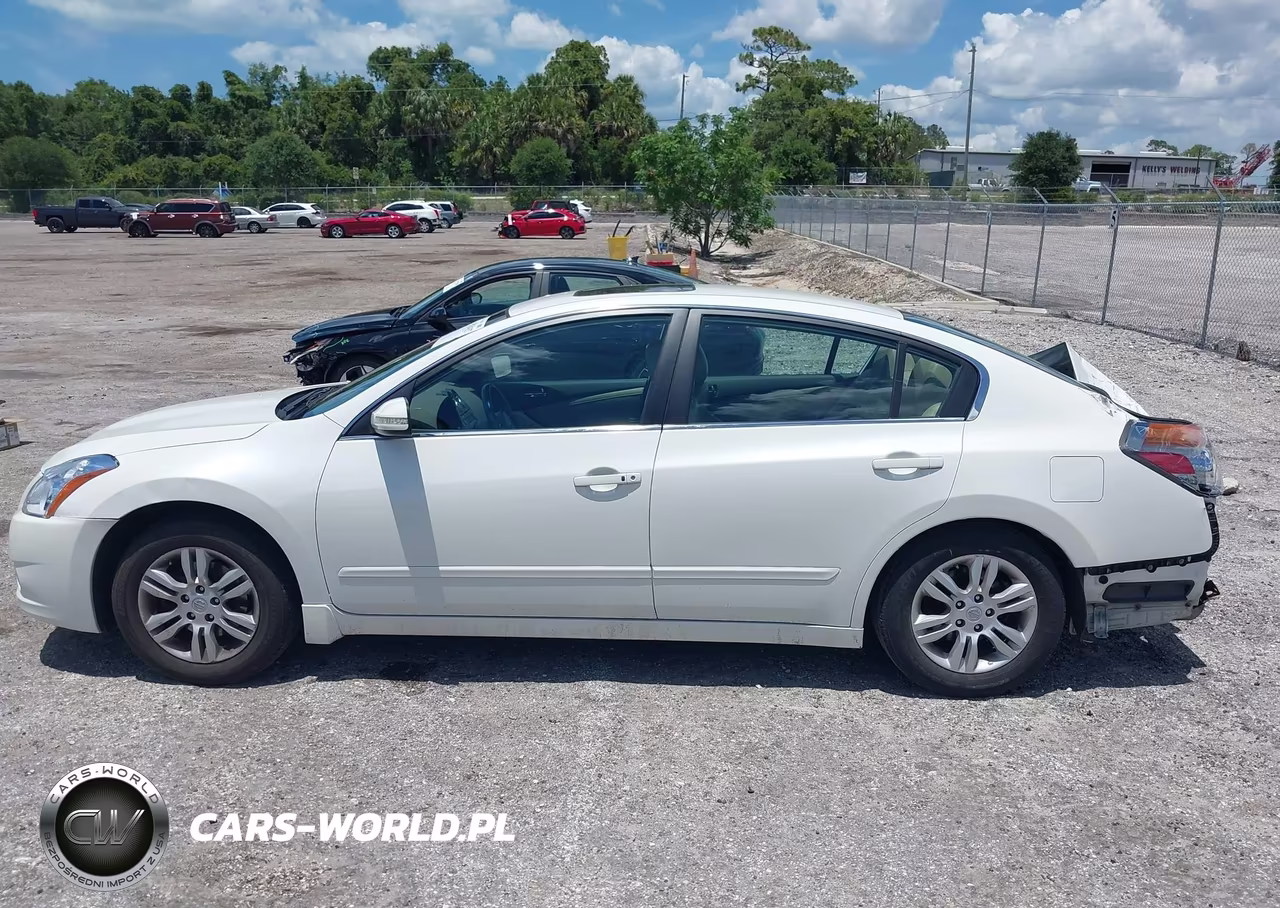 2011 Nissan Altima 2.5 S VIN:1N4AL2AP6BN513316 - 14
