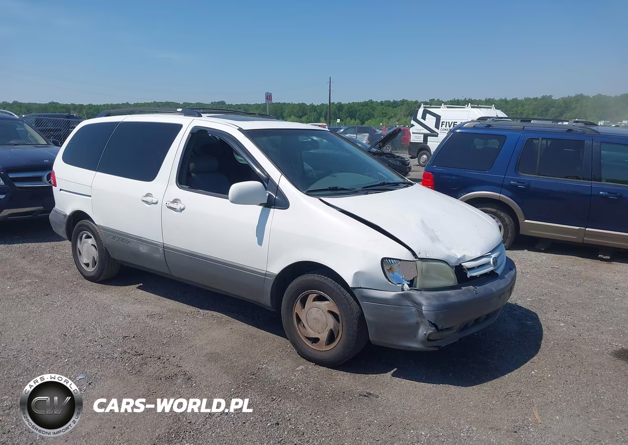 2003 Toyota Sienna Xle