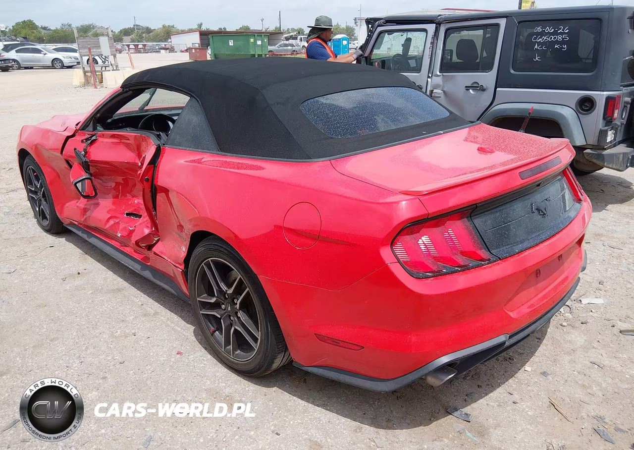 2020 Ford Mustang Ecoboost Premium VIN:1FATP8UH4L5179759 - 3