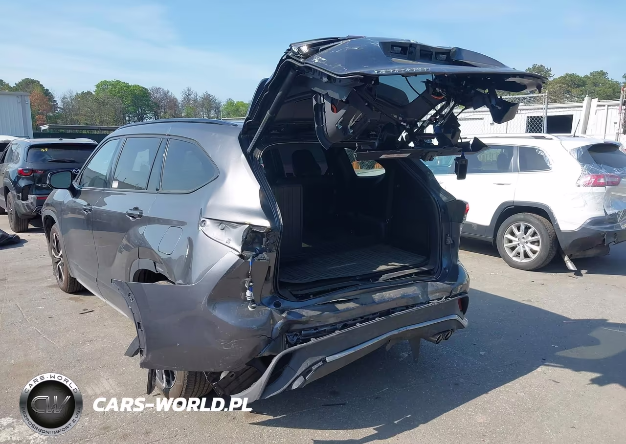 2021 Toyota Highlander Xse VIN:5TDJZRBH8MS137143 - 3