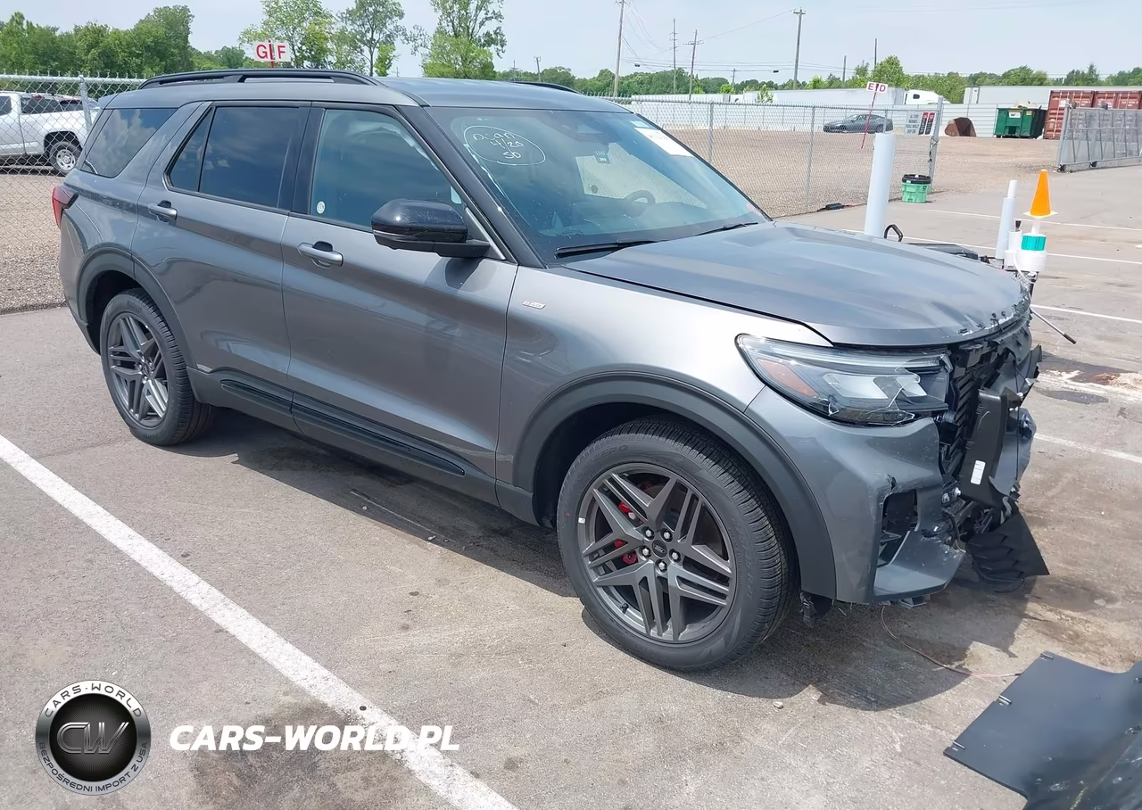 2026 Ford Explorer St-Line