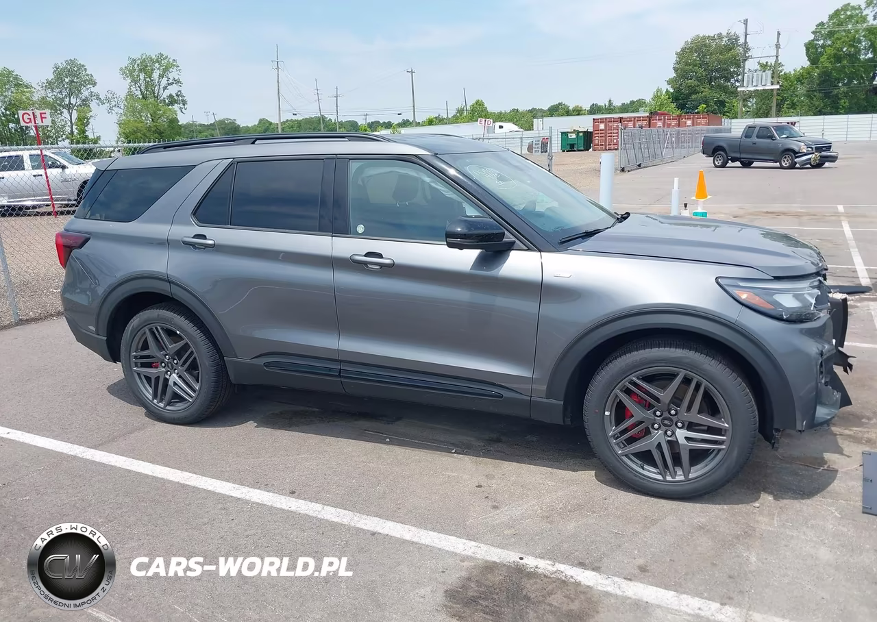 2026 Ford Explorer St-Line VIN:1FMUK8KHXTGA78113 - 14