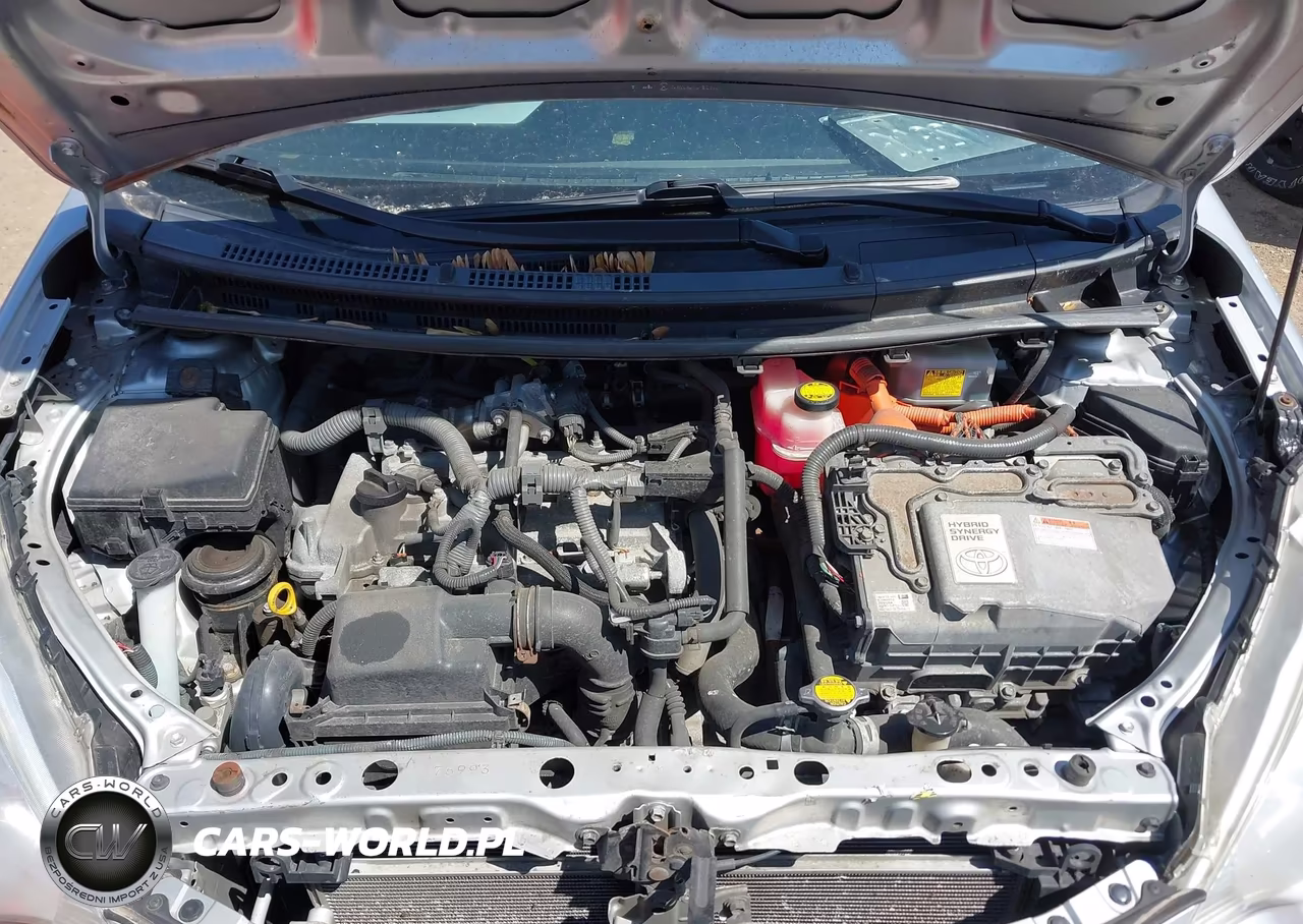 2012 Toyota Prius C Two VIN:JTDKDTB35C1504743 - 10