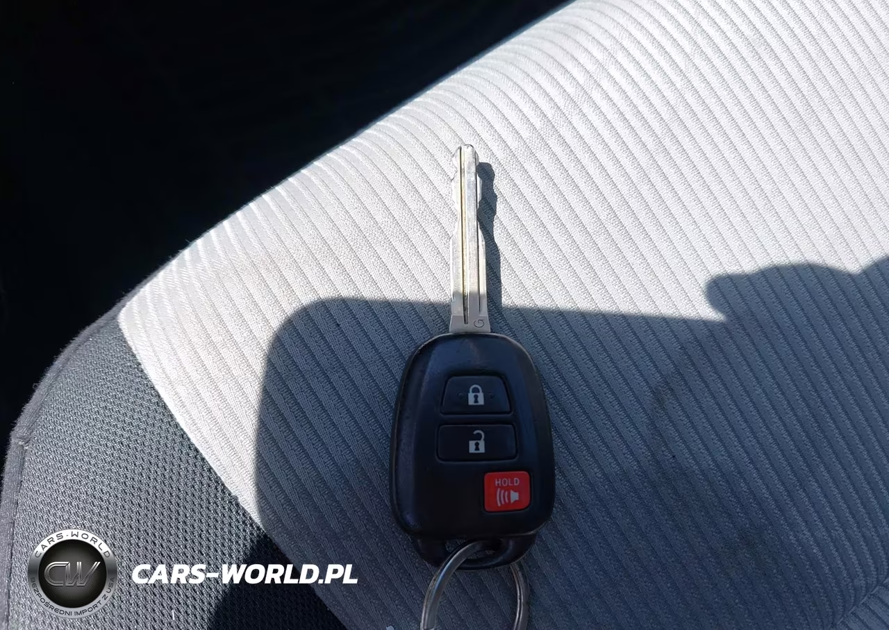 2012 Toyota Prius C Two VIN:JTDKDTB35C1504743 - 11