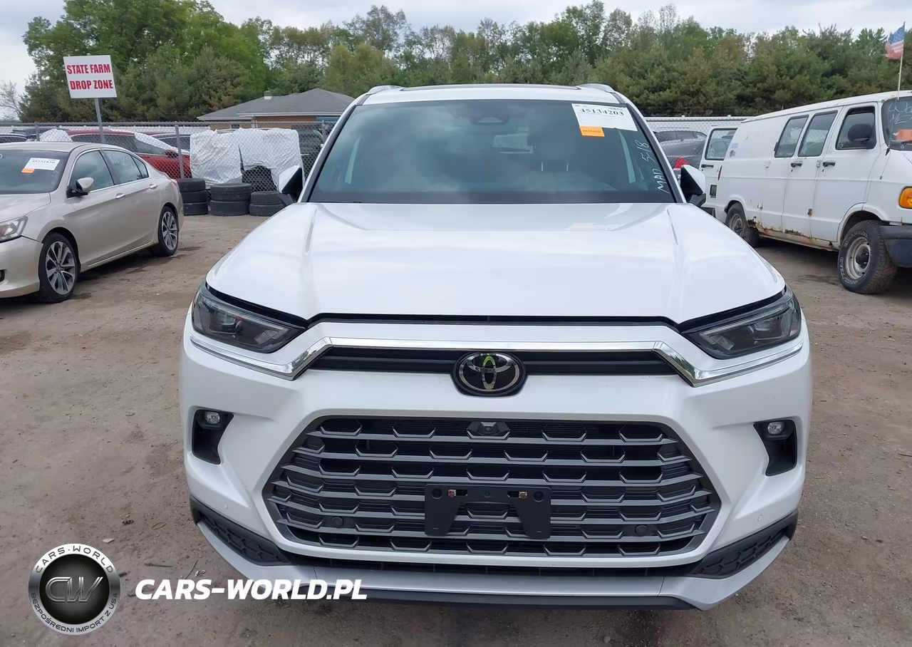 2024 Toyota Grand Highlander Hybrid Platinum Max VIN:5TDADAB51RS002857 - 13