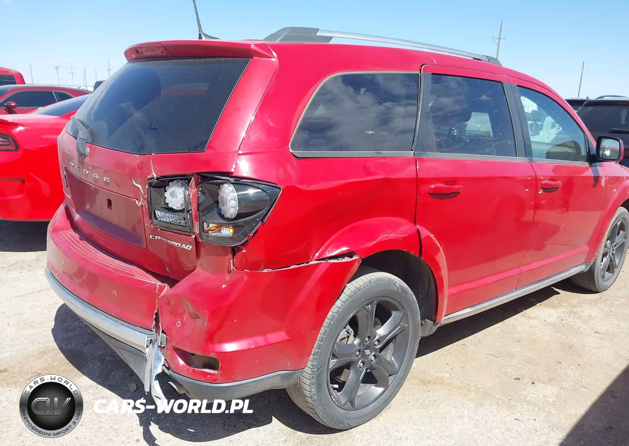 2020 Dodge Journey Crossroad VIN:3C4PDCGB3LT264185 - 6