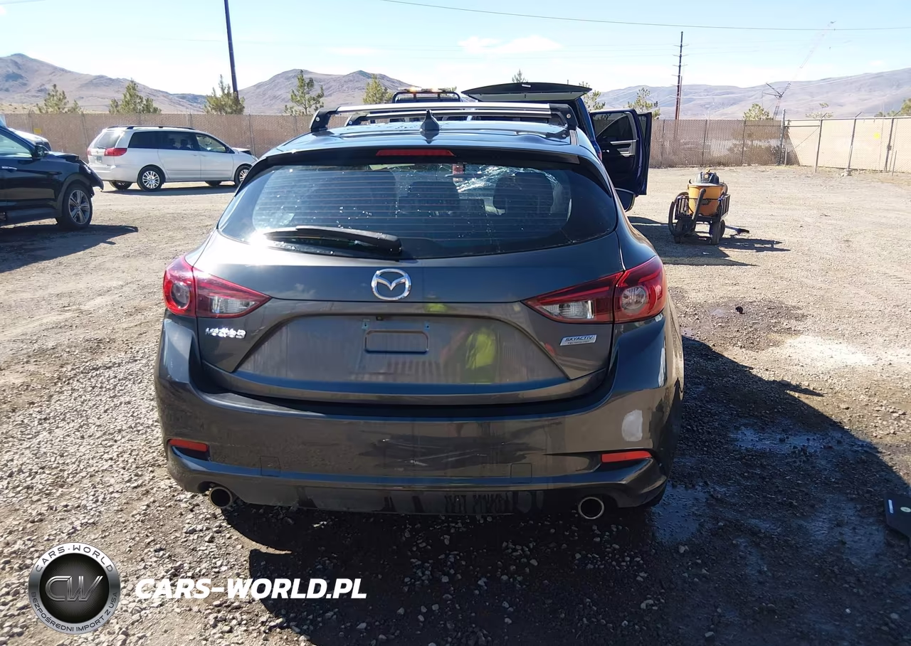 2018 Mazda Mazda3 Touring VIN:3MZBN1L37JM267184 - 17