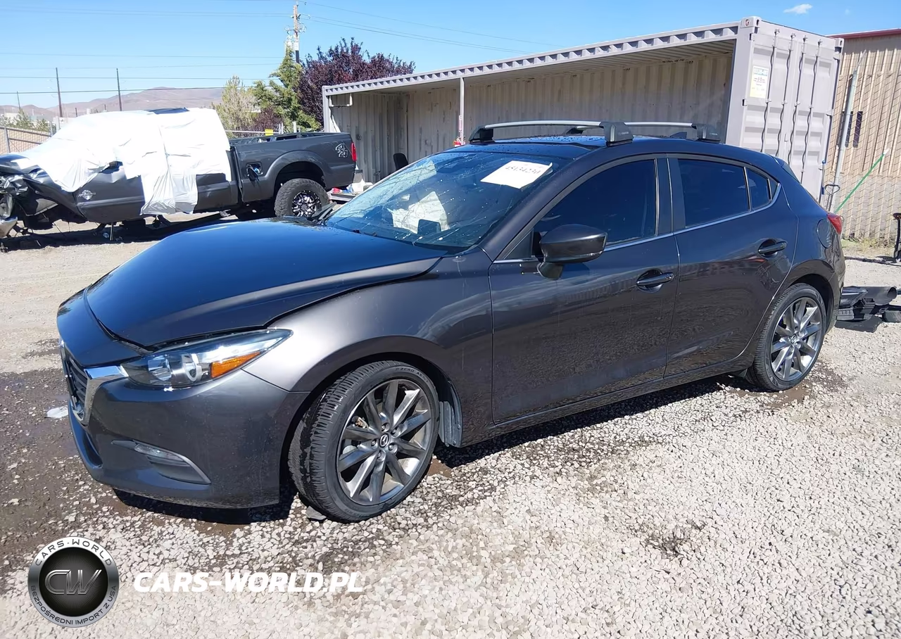 2018 Mazda Mazda3 Touring VIN:3MZBN1L37JM267184 - 2