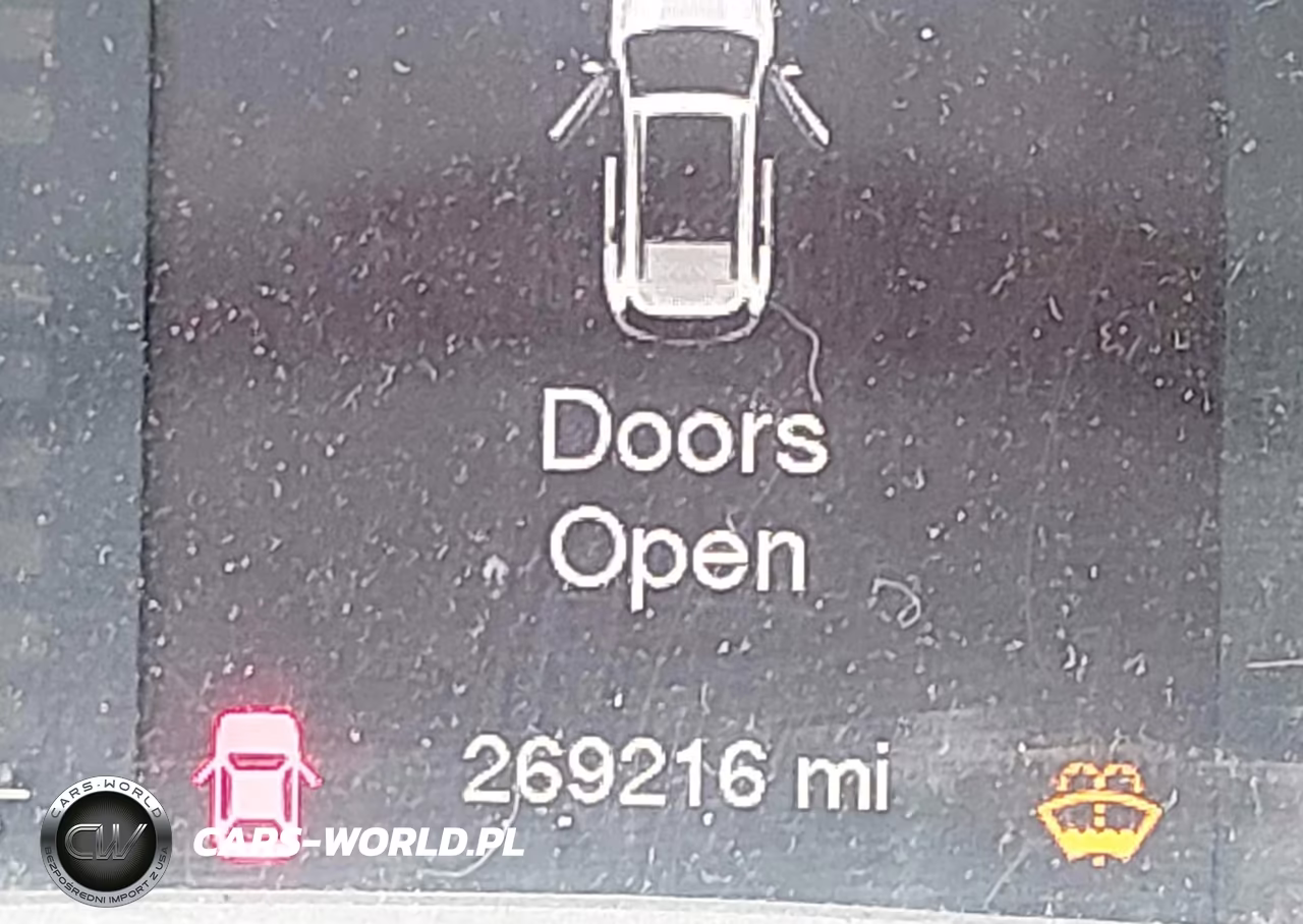 2016 Jeep Cherokee Altitude VIN:1C4PJMAB1GW314573 - 15