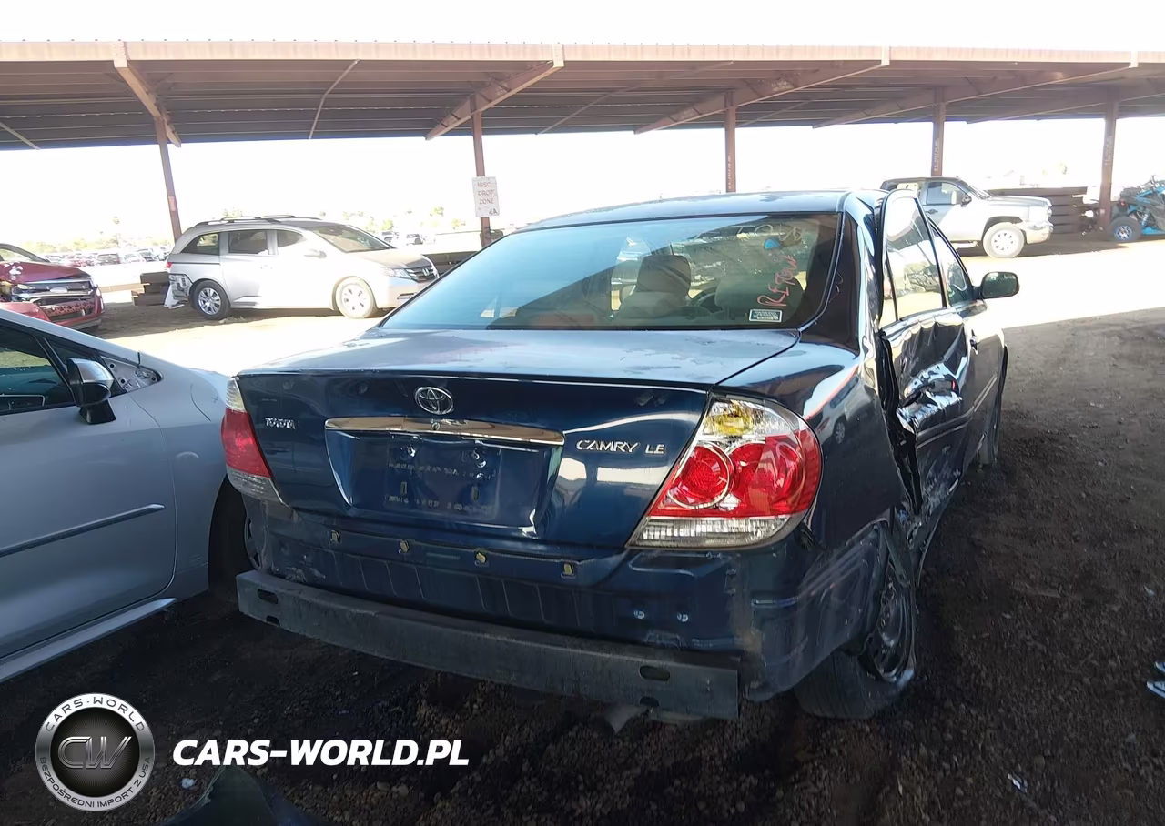2005 Toyota Camry Le VIN:4T1BE32K55U409553 - 14
