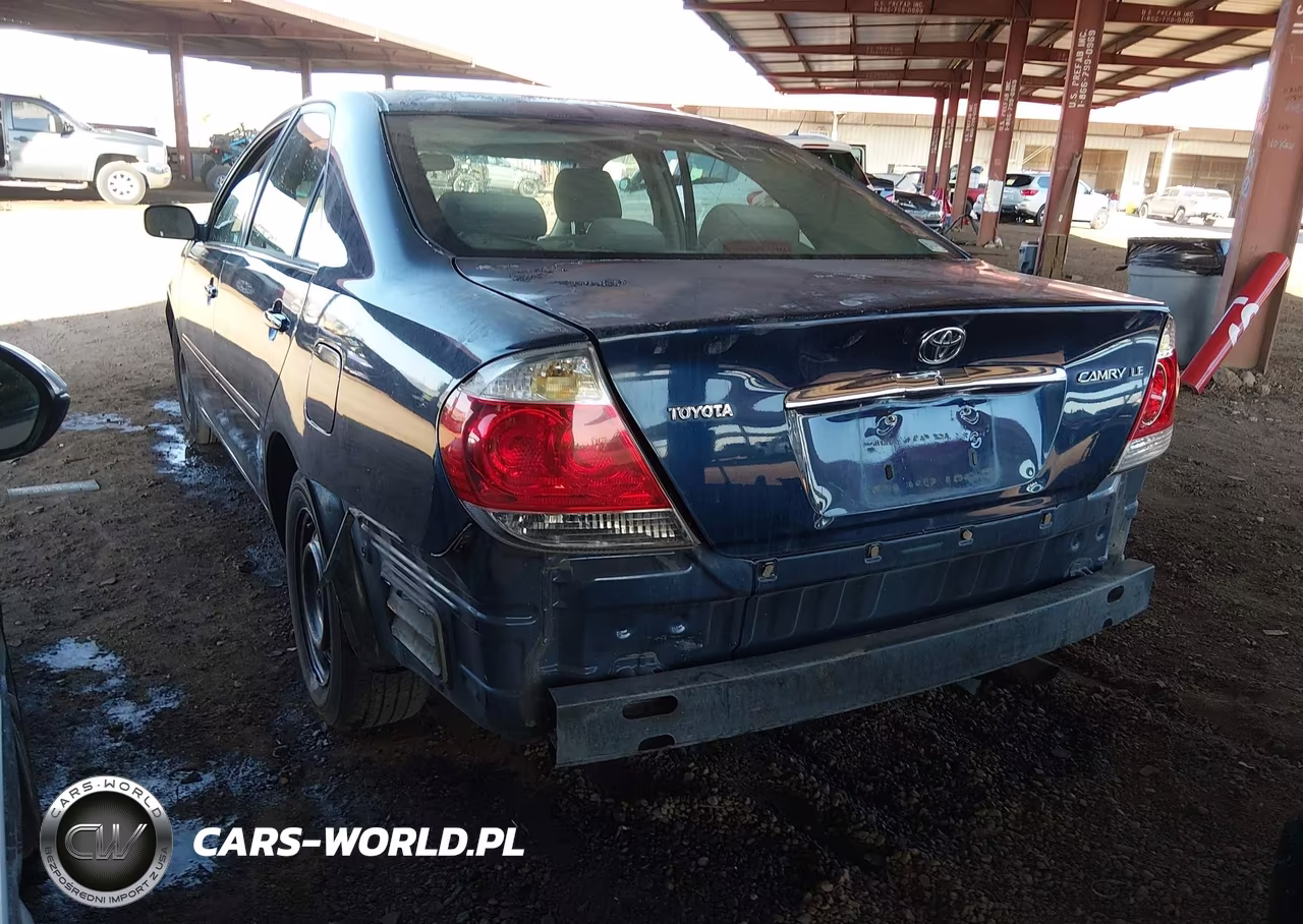 2005 Toyota Camry Le VIN:4T1BE32K55U409553 - 3