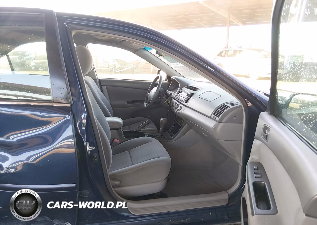 2005 Toyota Camry Le VIN:4T1BE32K55U409553 - 5
