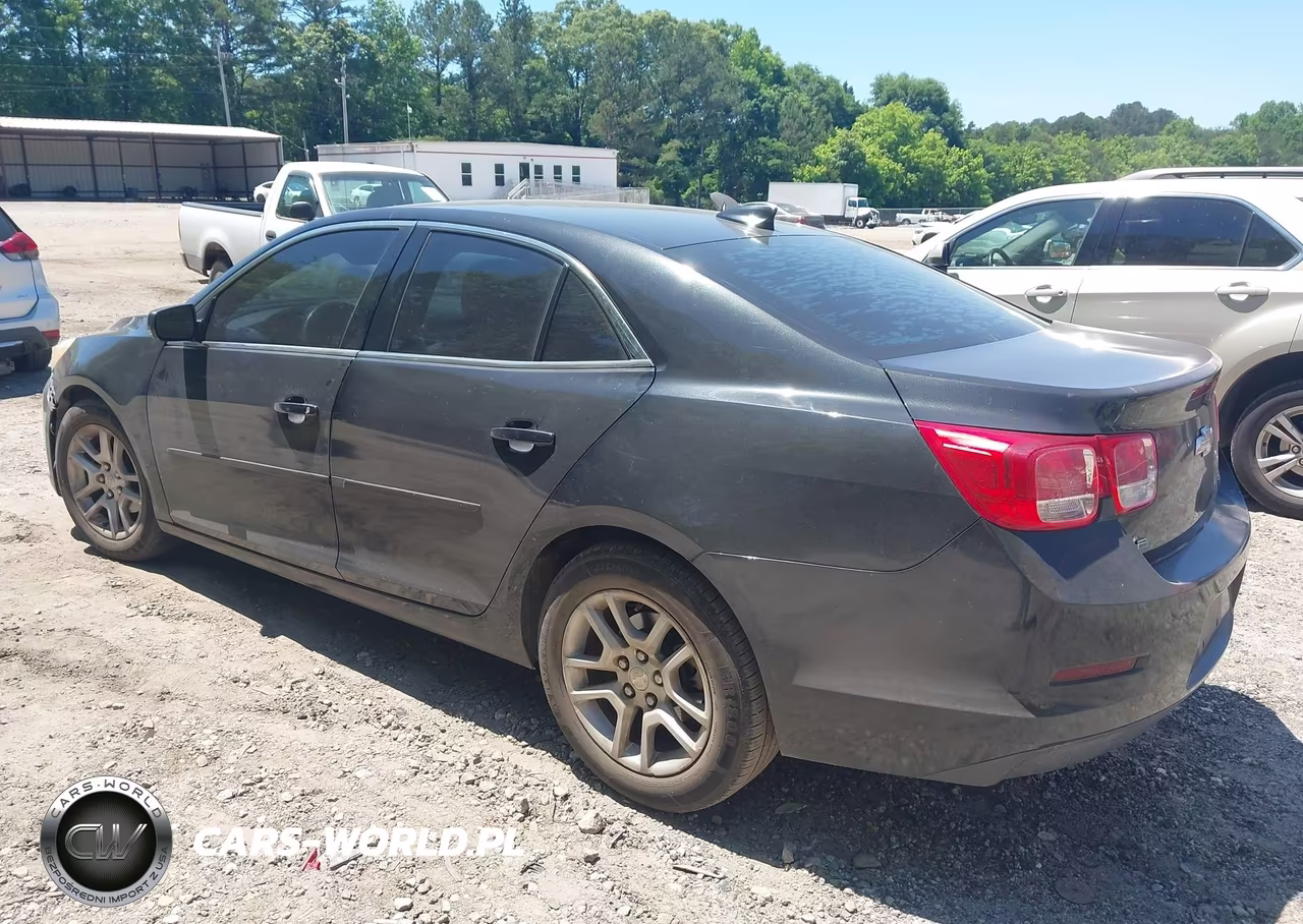 2015 Chevrolet Malibu 1Lt VIN:1G11C5SL3FF321061 - 3