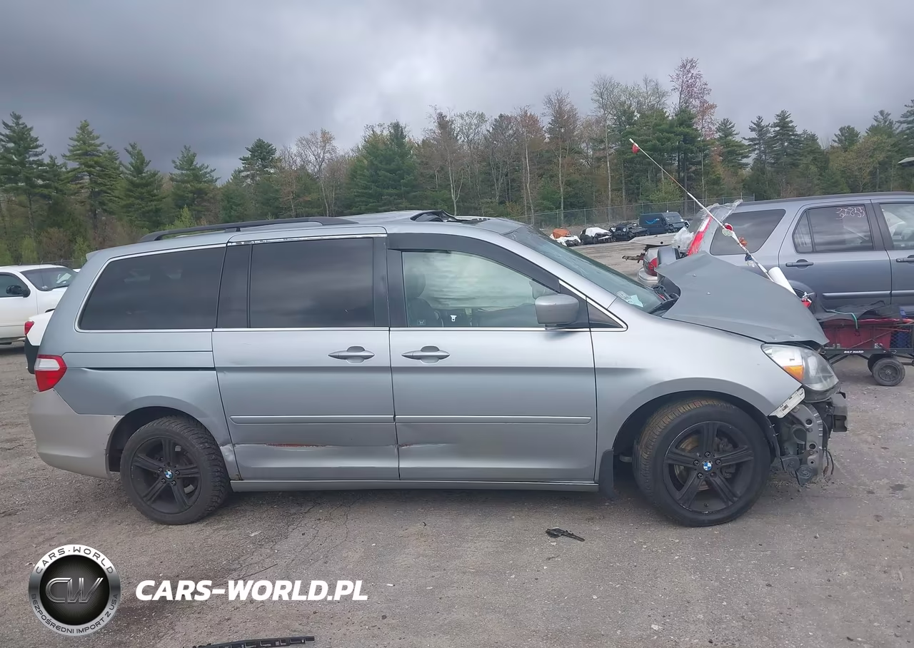 2005 Honda Odyssey Ex VIN:5FNRL38435B005595 - 14
