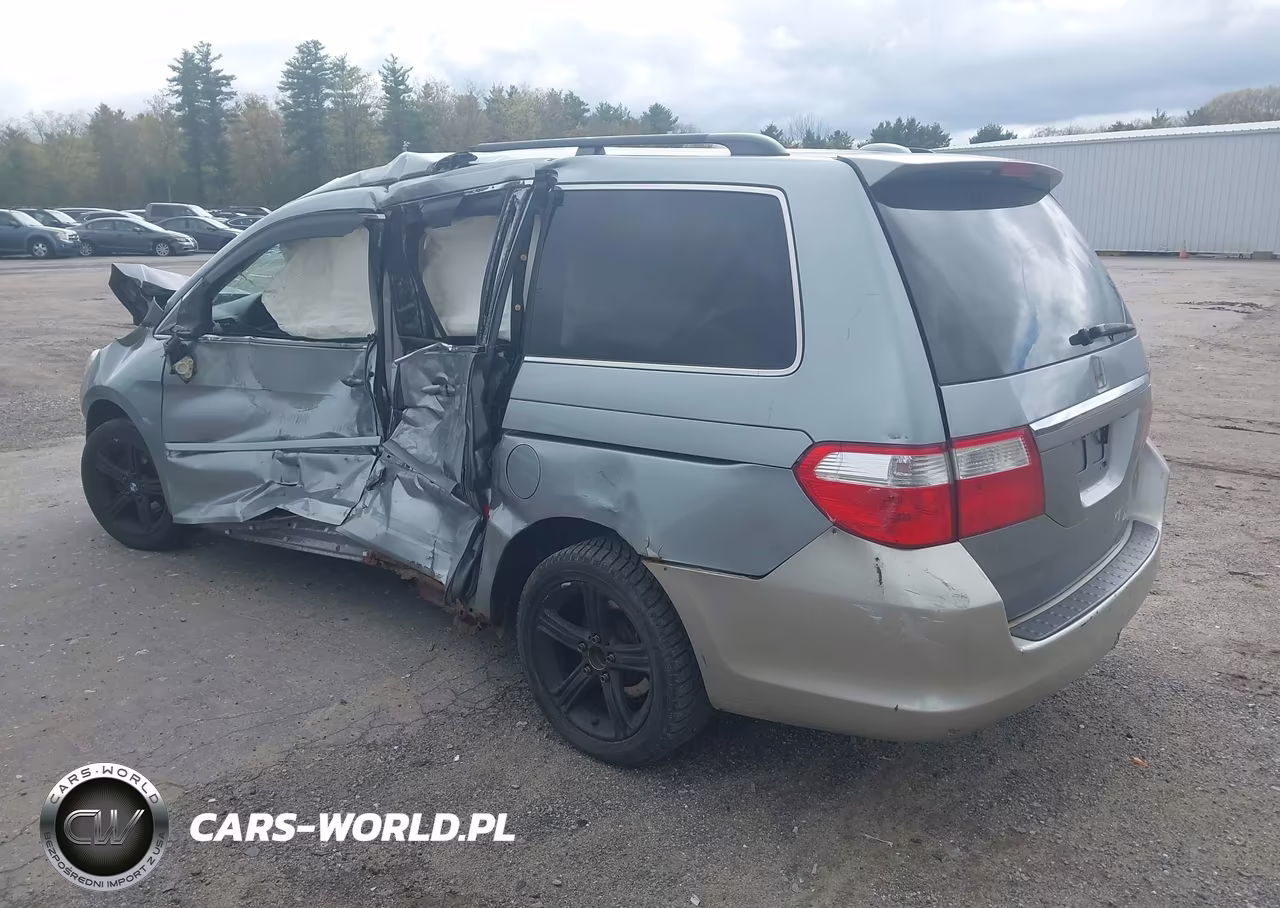 2005 Honda Odyssey Ex VIN:5FNRL38435B005595 - 3